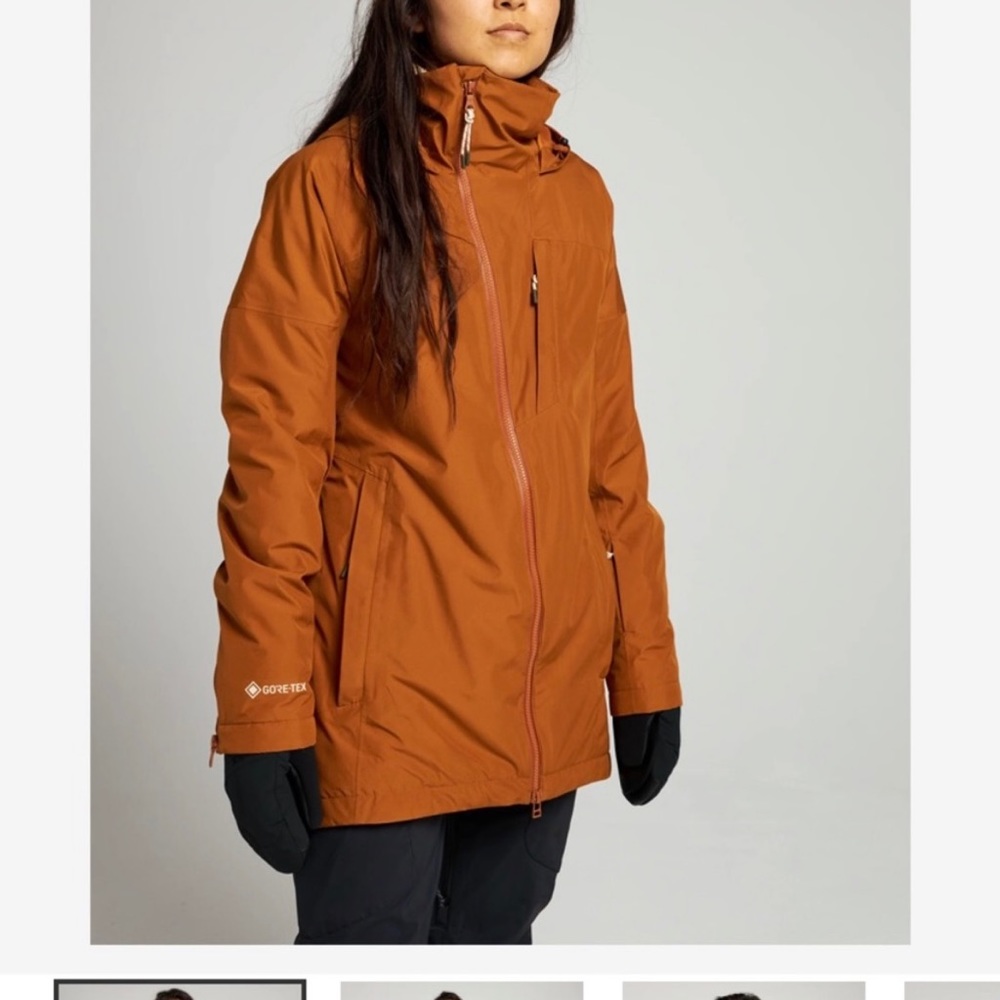 Brand New Women’s Burton GoreTex jacket